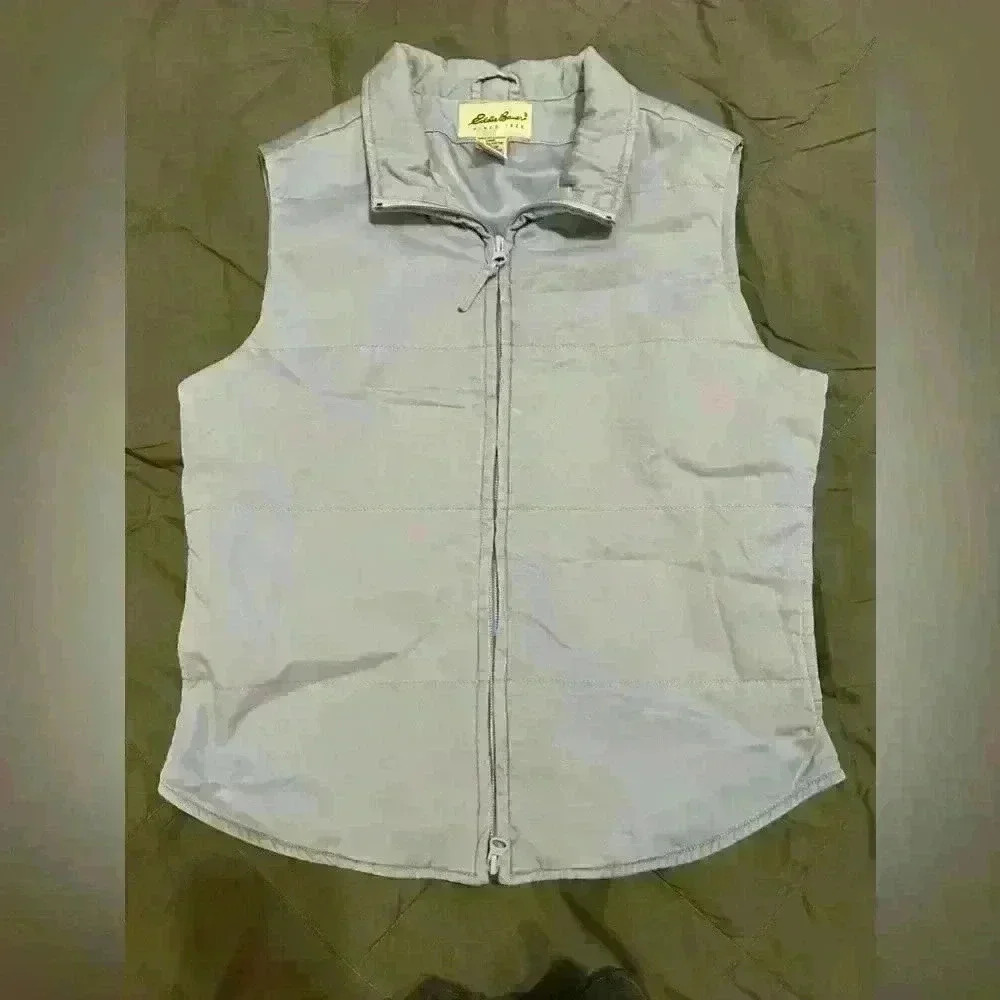 Eddie Bauer ladies  light blue zipper vest size small